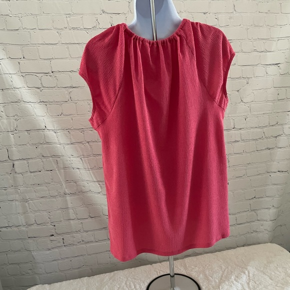 Michael Kors - Picture 3 of 4